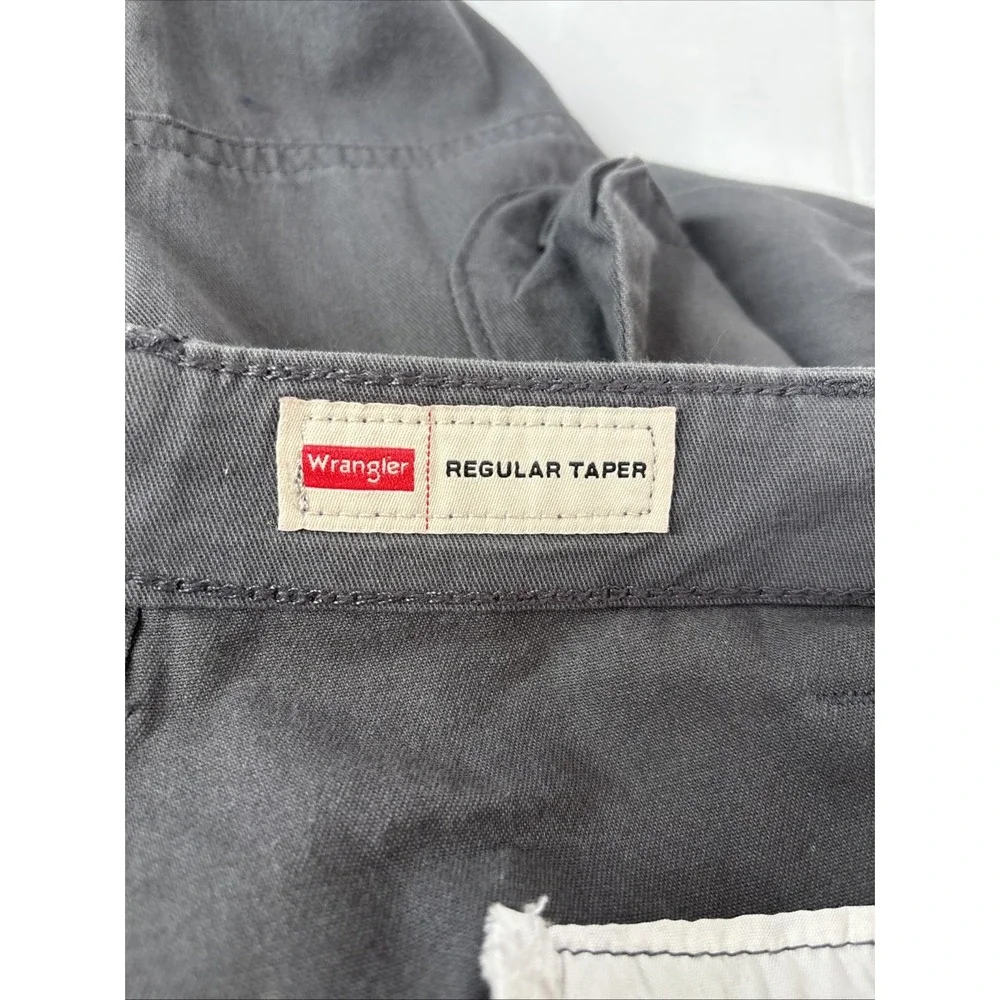 Wrangler Cargo Pants Mens 42X30 Gray 7 Pockets Regular Taper Outdoor Canvas